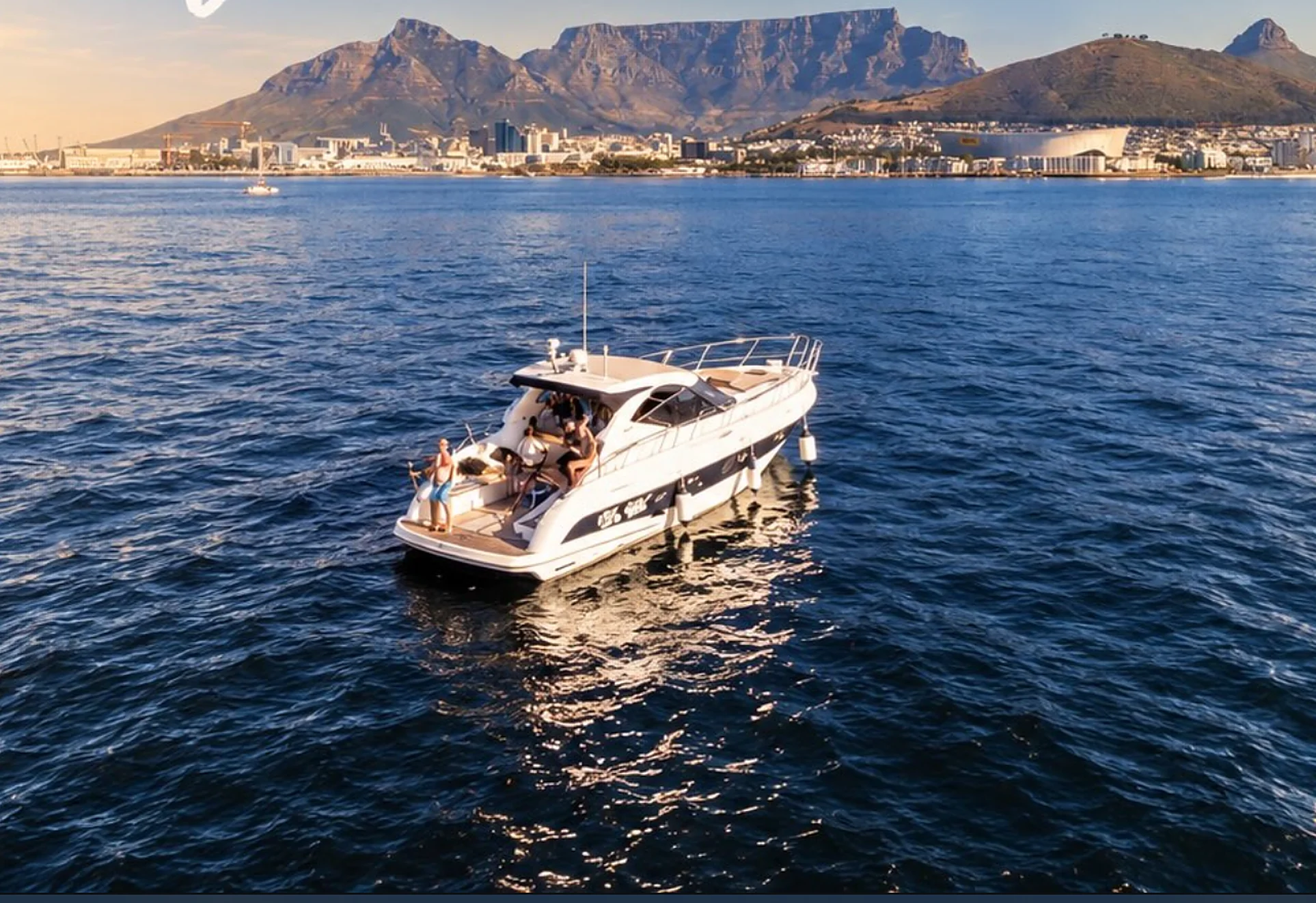 Wu Wei in Table Bay with Table Mountain behind